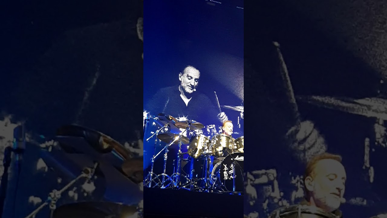 Jean-Louis et Kevin Pujade - In The Air Tonight (Phil Collins) / Stars 80 le 23/11/2019 à Amnéville