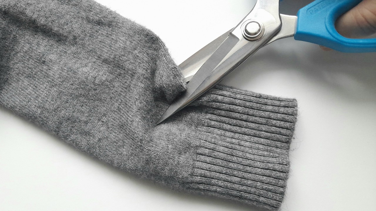 ✂️ The Sleeve Trick I Wish Someone Told Me Years Ago - Sewing DIY