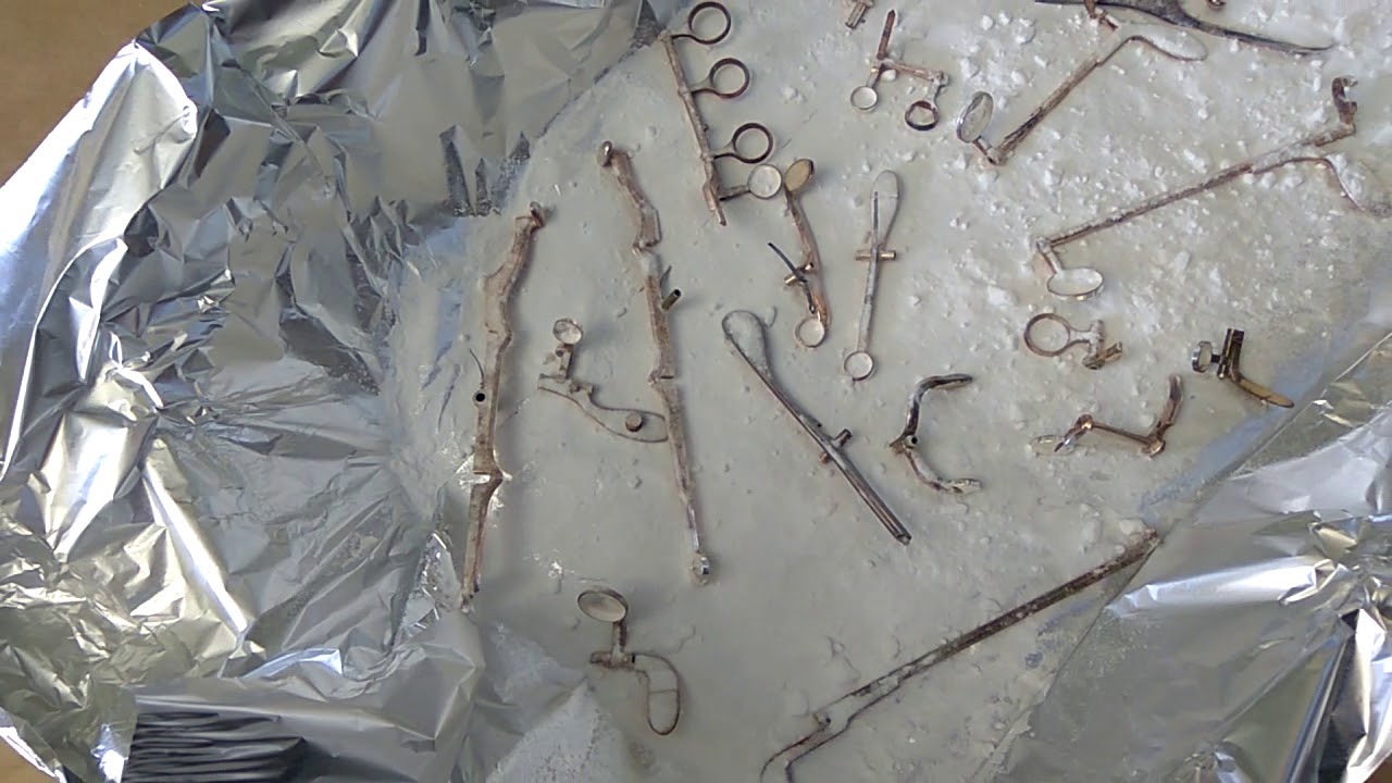 Cleaning tarnished clarinet keys