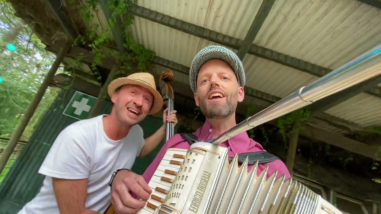 Parijs 🍊 BombaNaranja cover van Kenny B.