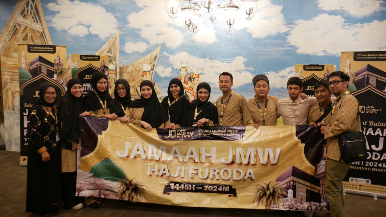 KEBERANGKATAN RAFFI AHMAD & RANS FAMILY BERSAMA JANA MADINAH WISATA