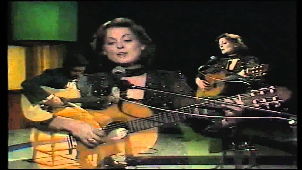 Rosa Maria Lobo (Maya) Mi Soledad.wmv