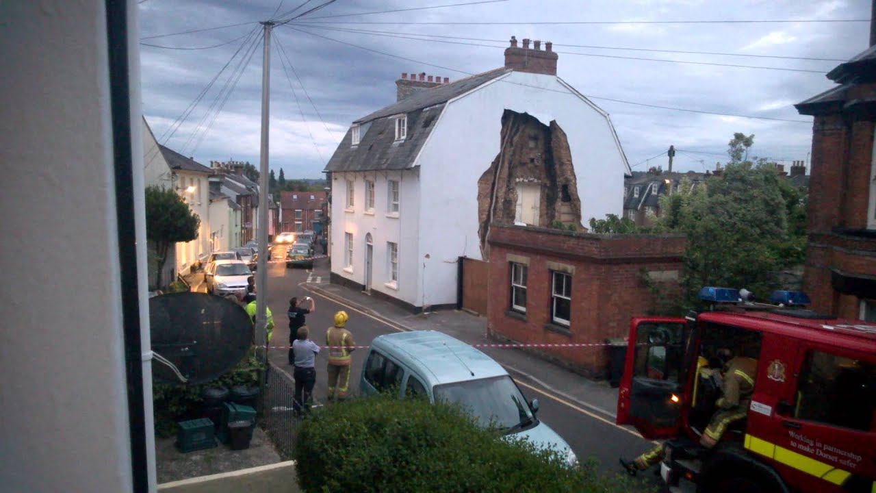 Blandford Forum, Cob Wall Collapse 9.06.14