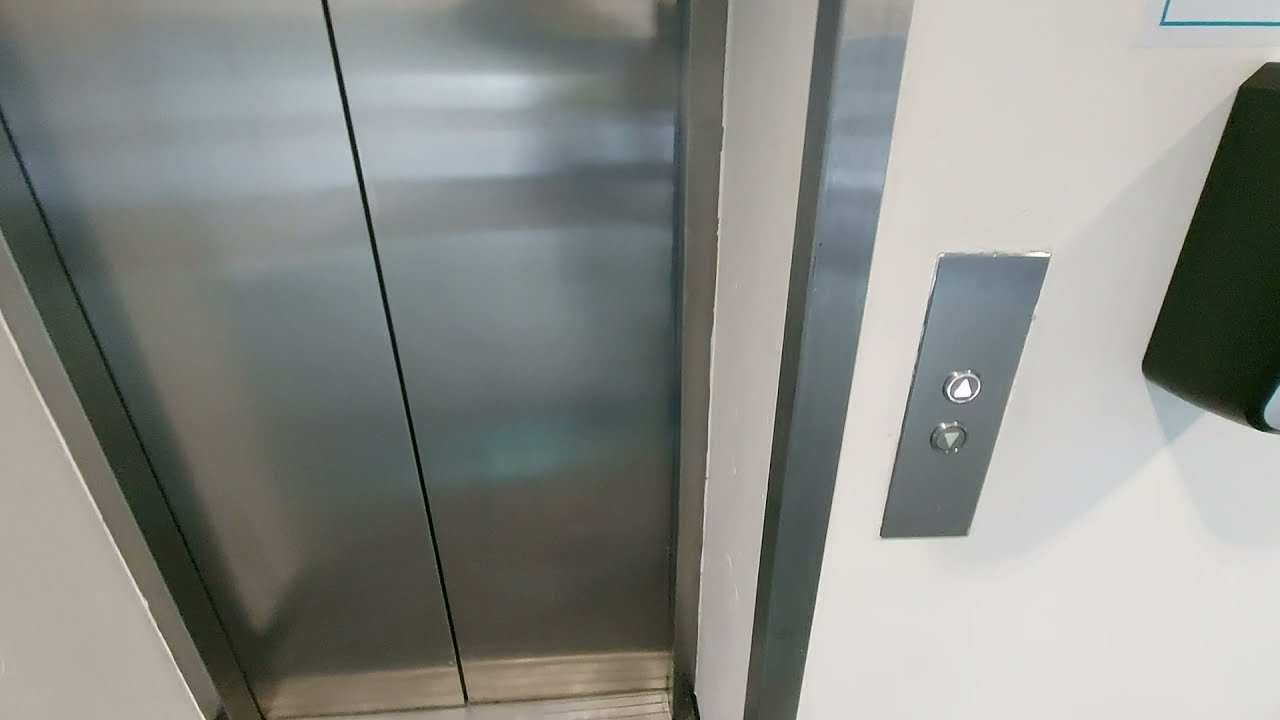 2015 Kone Monospace Lift @ Broadgate in Liverpool Street