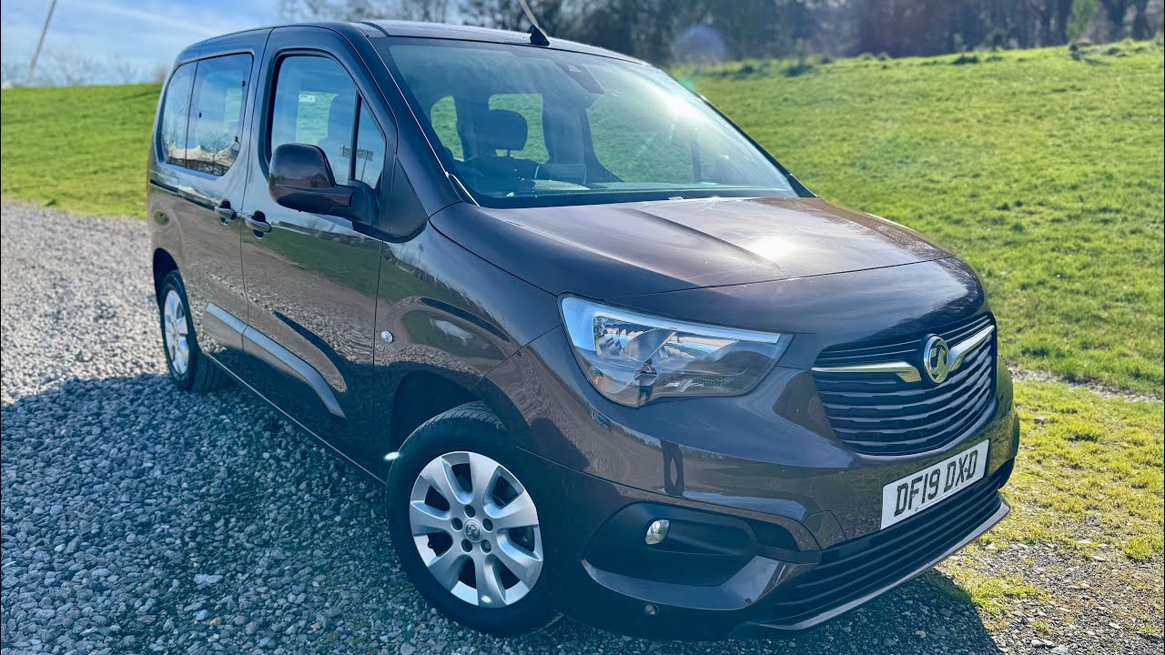 Vauxhall Combo Life 1.2 Energy 7 Seats - New Chapel Car Company - Southampton