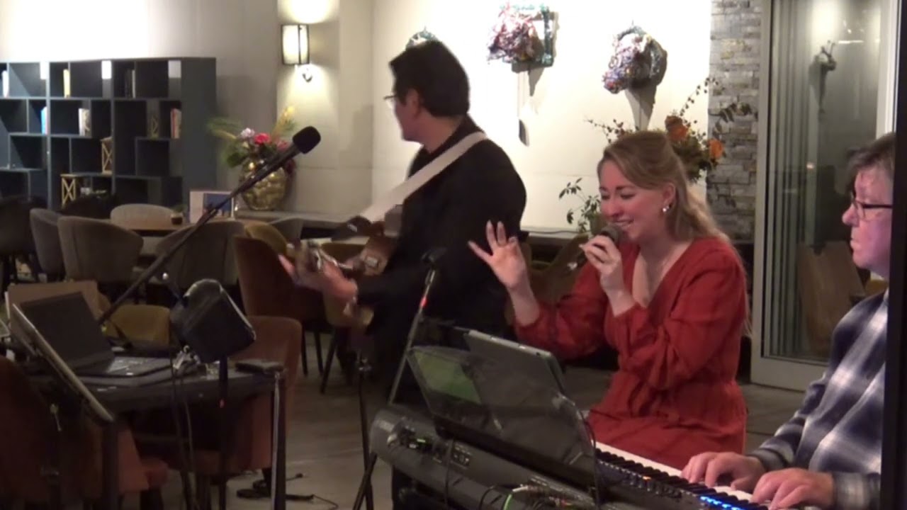 Threefold Feathers op 30 oktober 2025 bij Blaauwe Kamer Live in Wageningen