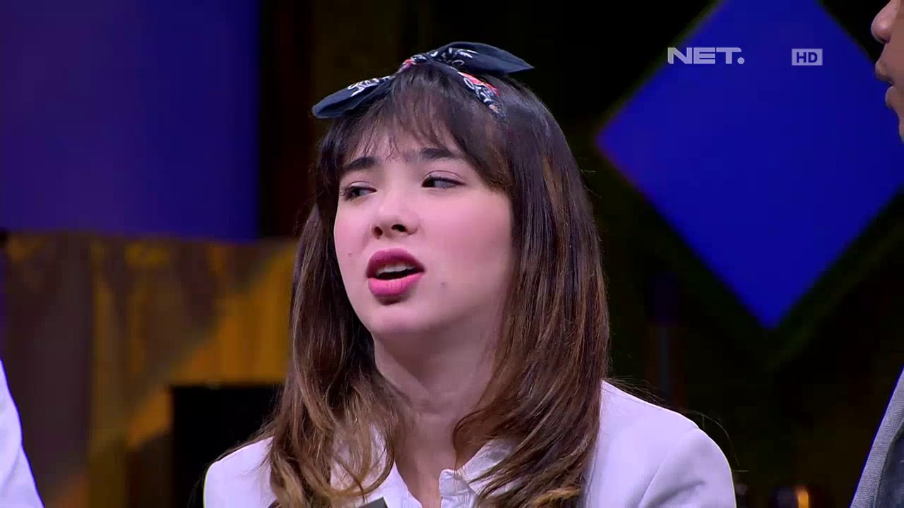 Pamela Bowie Geleng-geleng Kepala Kedatengan Pakar 3 Kepala (4/4)