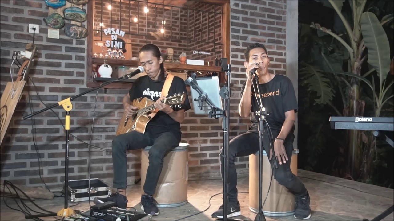 DEALOVA cover paling yahud
