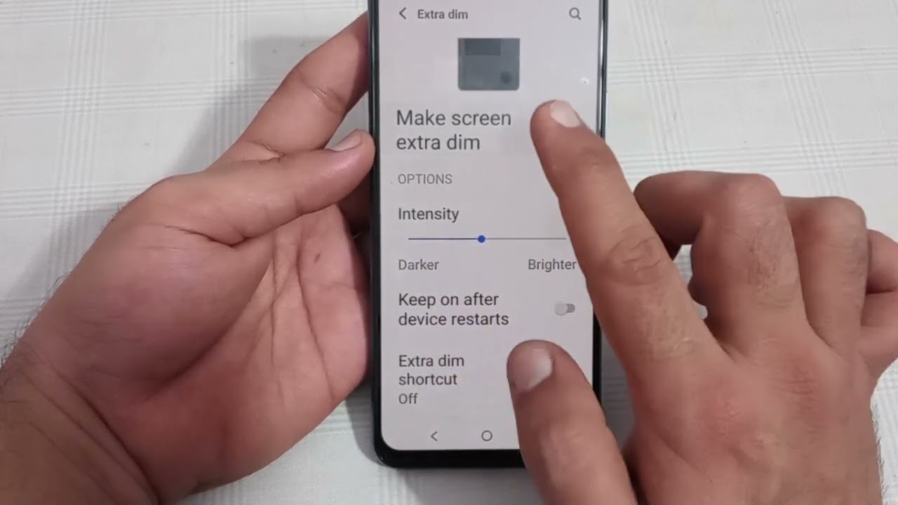 how to use extra dim in IQOO 11, IQOO 11 mein extra dim use Karen
