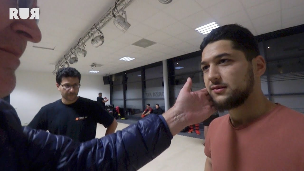 ANASS ACHAHBAR DROOMT VAN TERUGKEER BIJ FEYENOORD | Vermeegen Voetbalvlogs