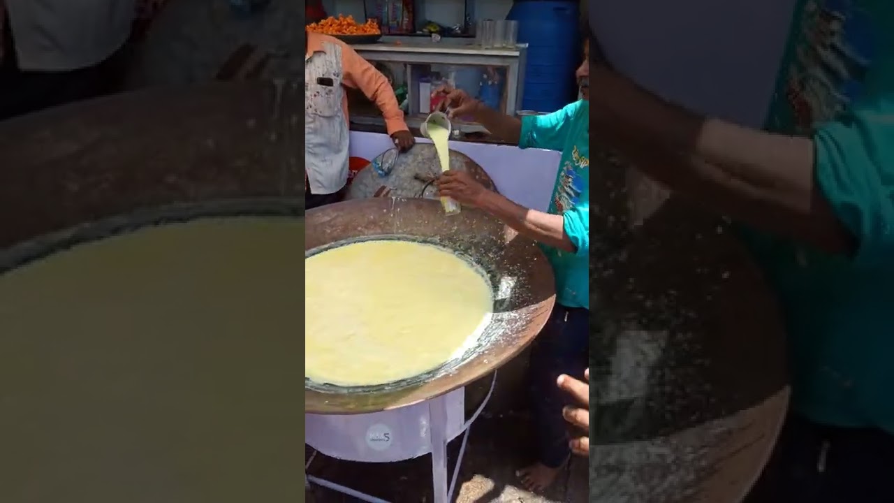 Tamilnadu street food hot badam milk making😋😋#shorts