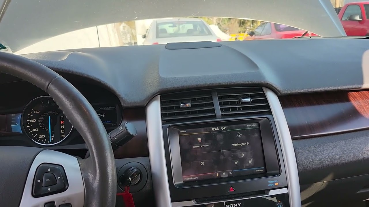 Ремонт ваших высокотехнологичных электромобилей, или, как их еще называют, мобильных телефонов на...