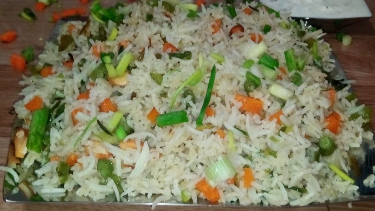 Restaurant Fried Rice | ఫ్రైడ్ రైస్ రెస్టారెంట్ లో లాగా సూపర్ టెస్ట్య్ గా రావాలి అంటే ఇలాగ చేసుకోండి