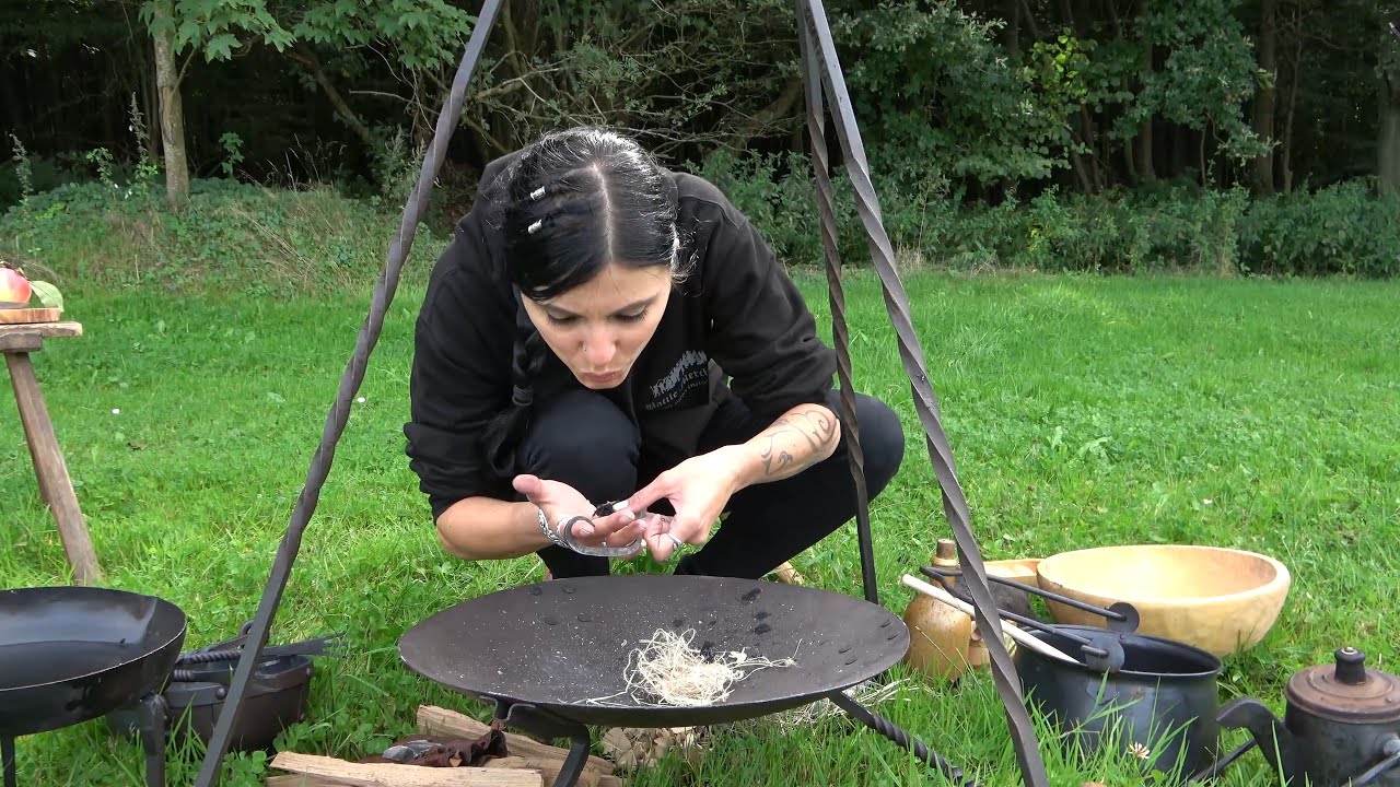 Feuer machen wie im Mittelalter