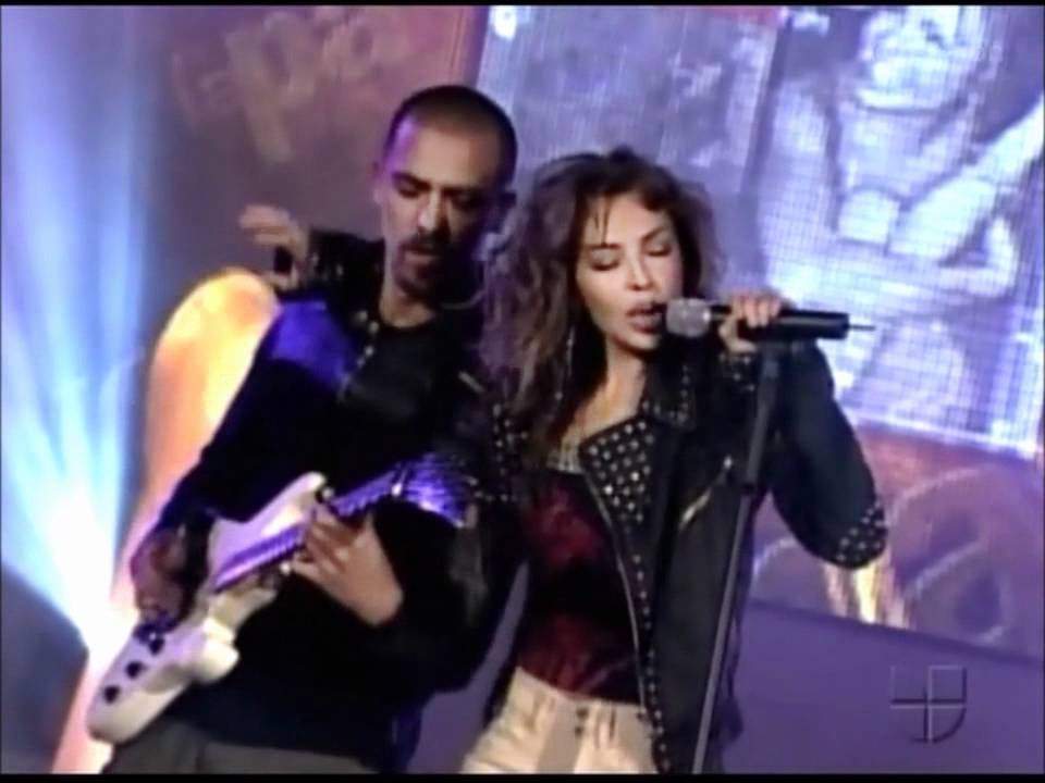 THALIA - Cerca de Ti (La Parodia) by @renaron