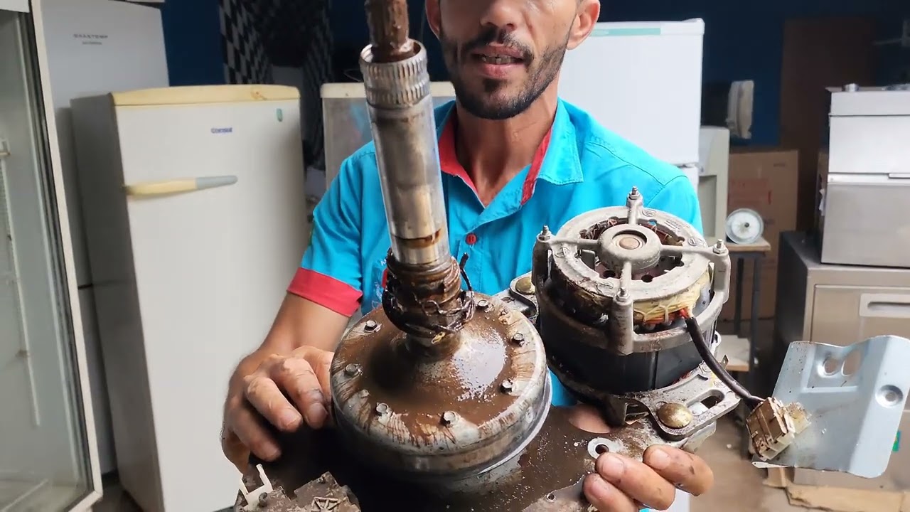 Troca de mecanismo máquina cônsul/CWL/16 vazando água fazendo muito barulho e dando choque.