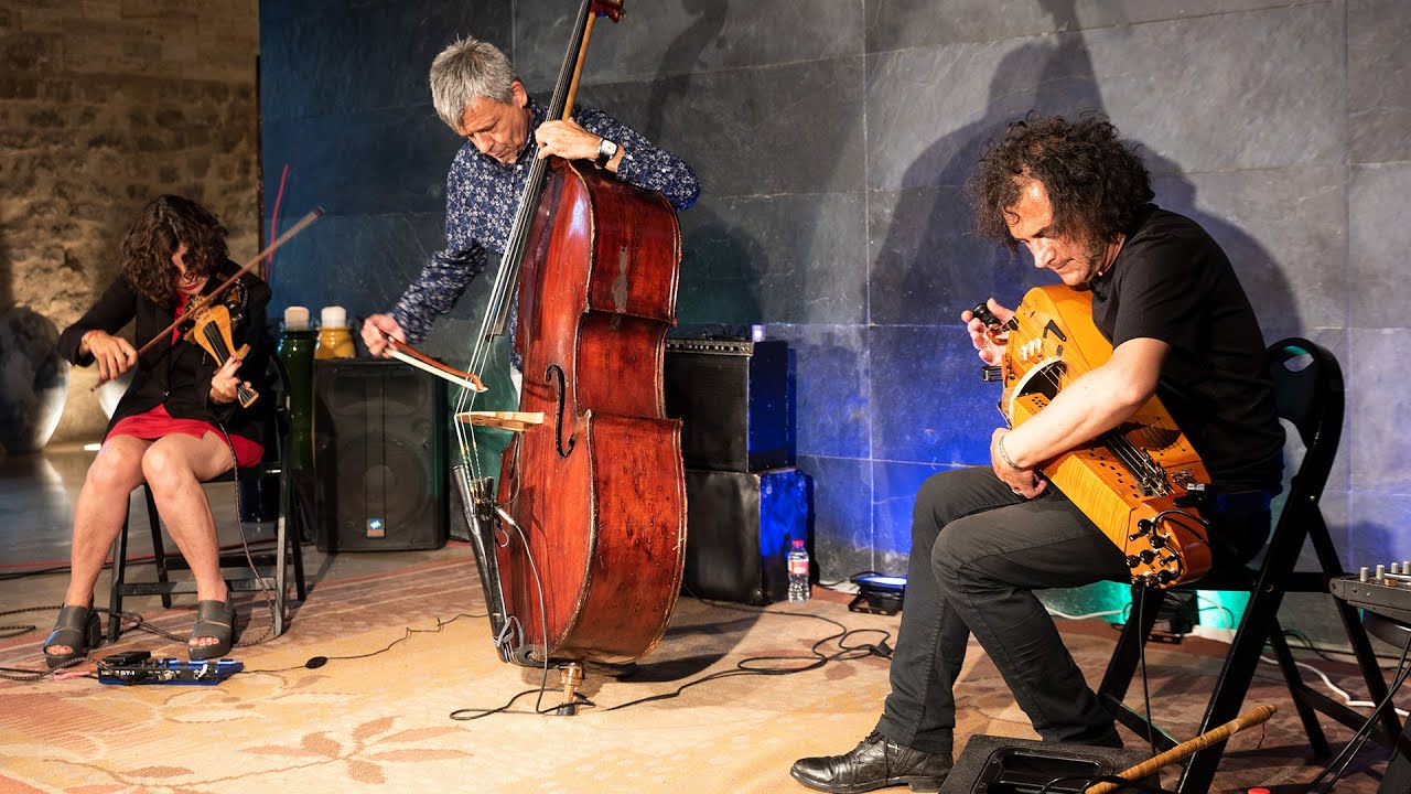 As Tr&ecirc;s Ladeiras, tres mestres improvisadors.