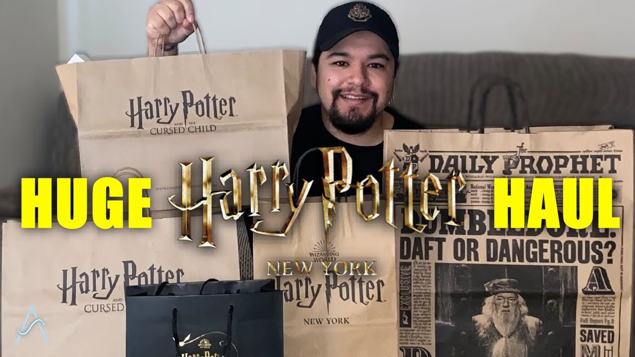 HARRY POTTER HAUL! | New York Store, Cursed Child & Exhibition