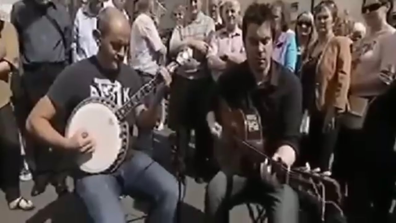 Adrian McAuliffe & Cathal Flood - CHUNKY REELS