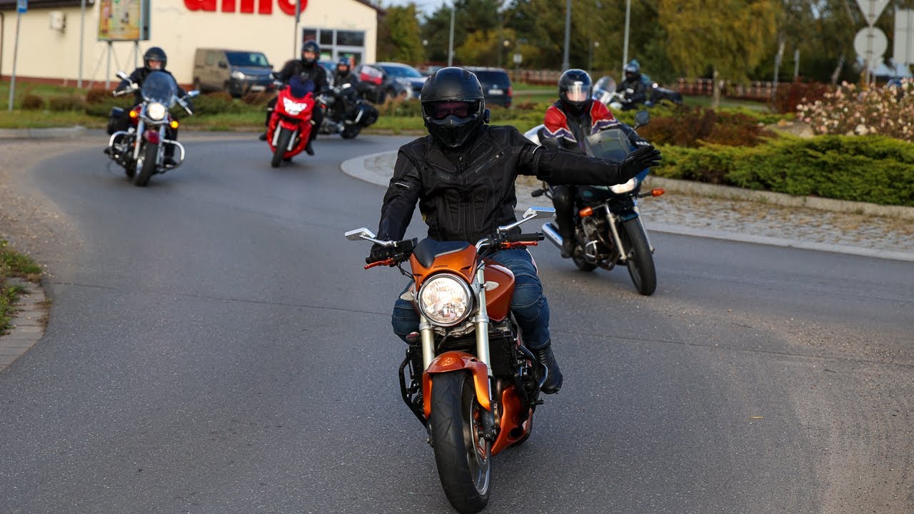 Parada motocykli na zakończenie sezonu w Słupcy 2025