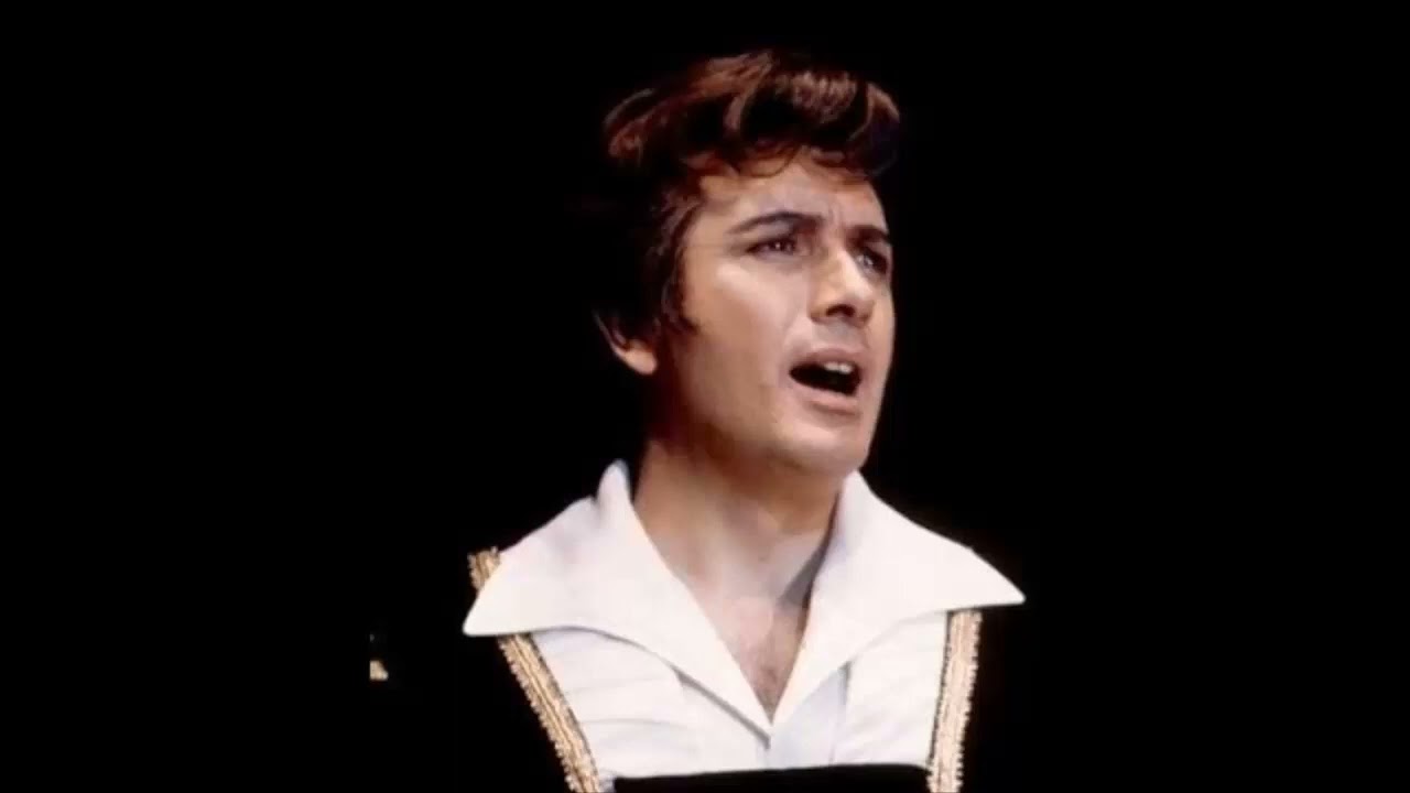 Franco Corelli - A capella - C'est là!... Salut! Tombeau! (Charles Gounod - Roméo et Juliette)