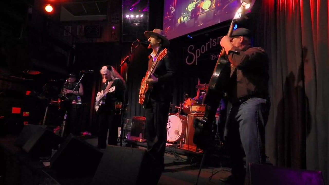 Rockabilly Steve And BR3 Performing 