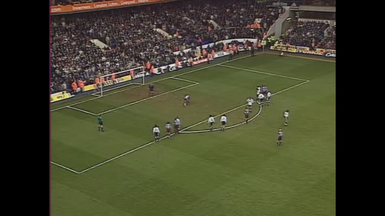 Tottenham 2-4 Aston Villa (1999-2000)