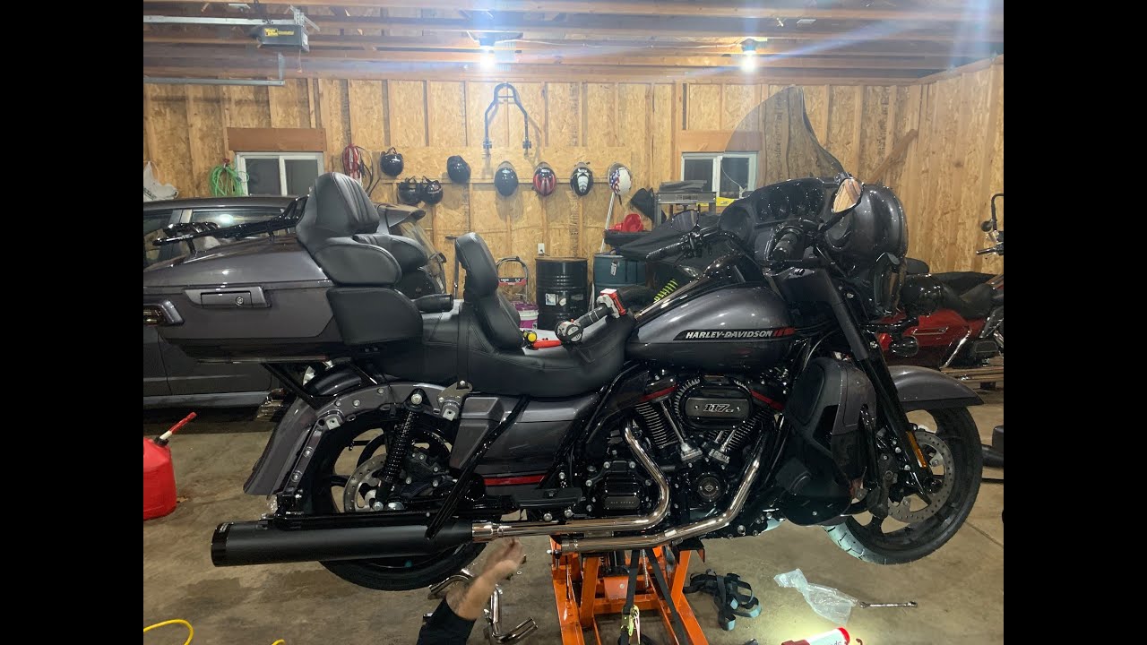 2020 Harley Davidson CVO Limited Cobra/ Khrome Werks exhaust review