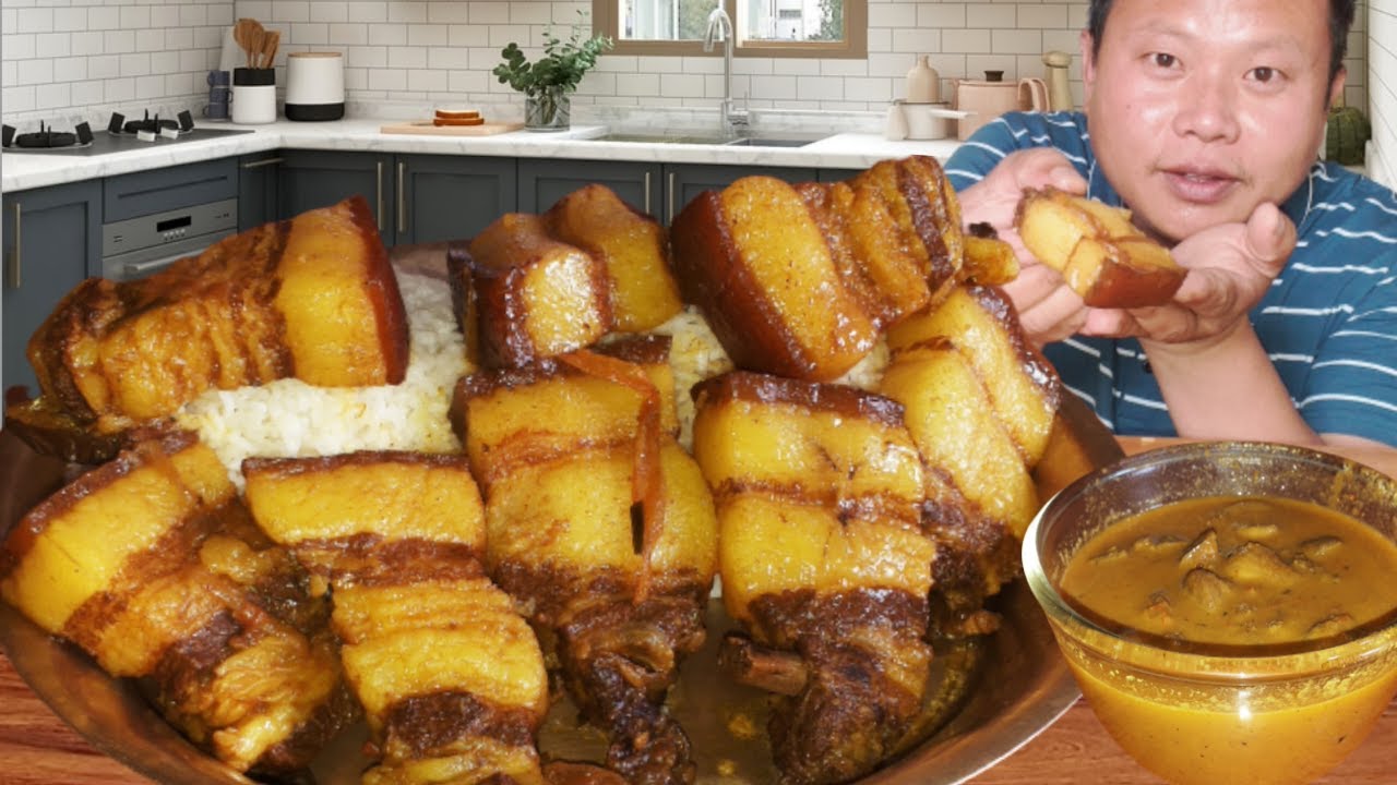 बँगुरको मासु सँग भात | pork belly and white rice