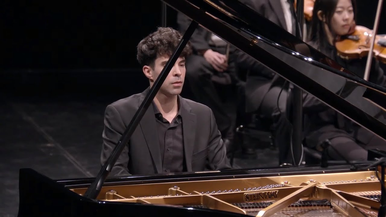 W.A.Mozart - Concerto for piano and orchestra in c minor  K. 491 - LIVE