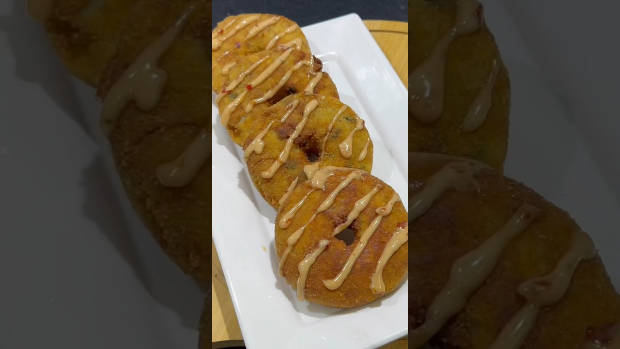 Crispy Potato Donuts #ytshorts #potatosnacks #pakistanirecipe #shorts