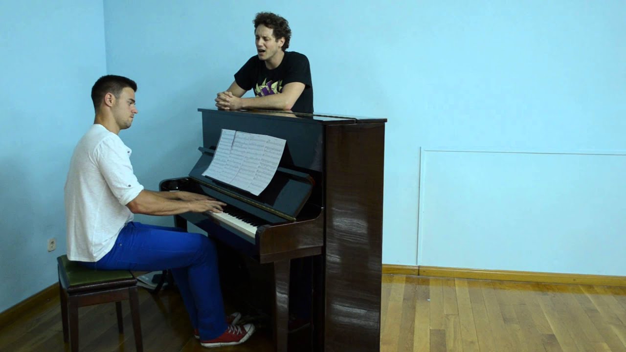 Daniel Diges (Voz) & Chema Gómez (Piano) Sálvalo (Los Miserables)