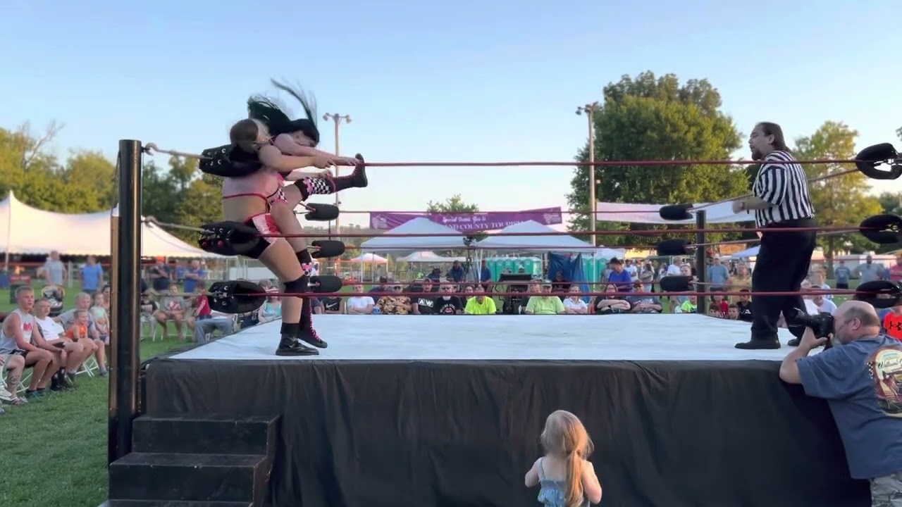 Riley Matthews v.s. Savannah Sweet