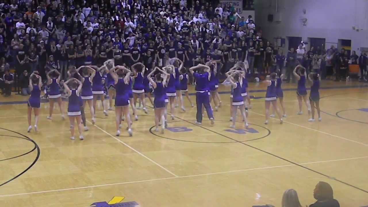 Bellevue East vs. Bellevue West Halftime 2012-2013