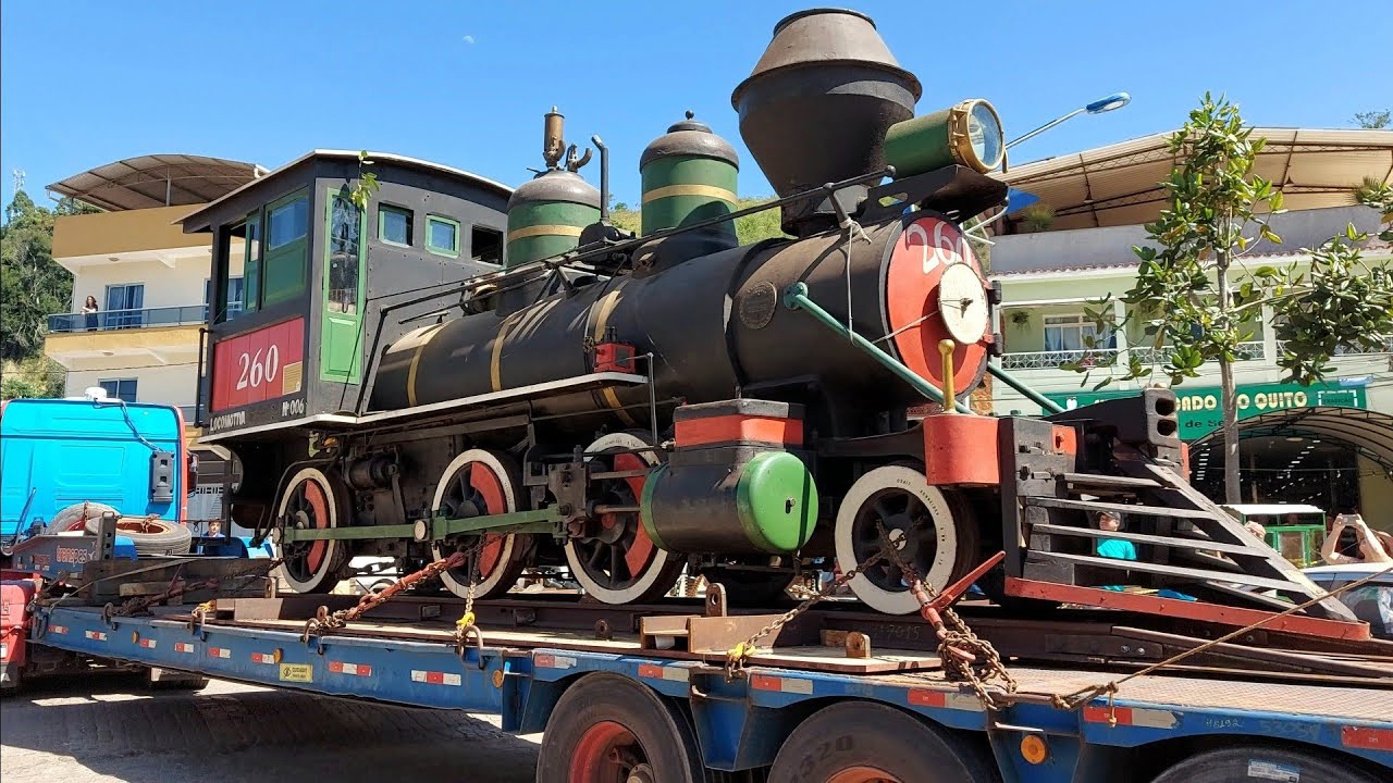 Chegada do trem Maria Fuma&ccedil;a (Locomotivas) em Cajuri/MG - Circuito Tur&iacute;stico Serras de Minas