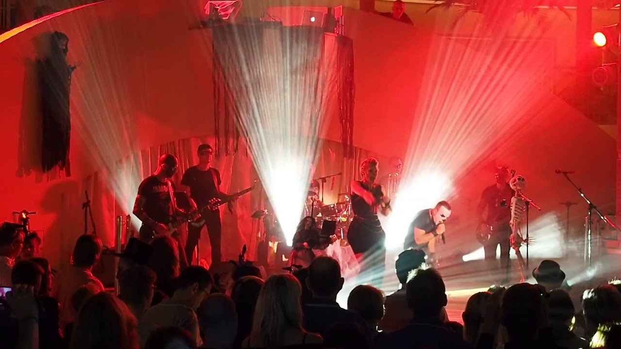 The Jive - I was made for loving you (Kiss Cover) Aida Perla 2017