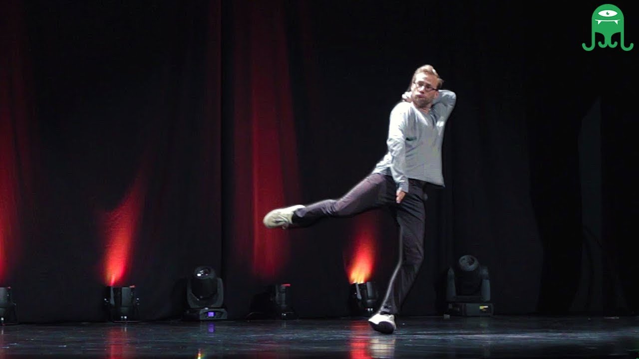 DANCE AND #JUGGLING WITH ONLY 1 BALL - Gilles Dodemont - Open Stage - EJC 2018 - Azores