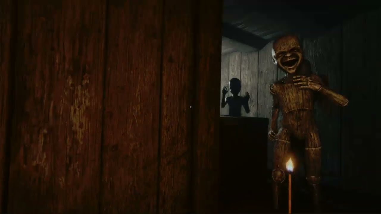 ALYSSA | Mannequins Chase 