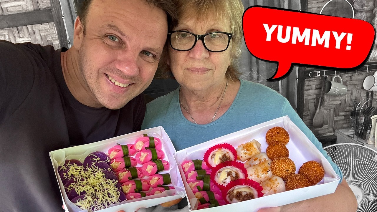 👍 Mom Tries Kakanin for the First Time