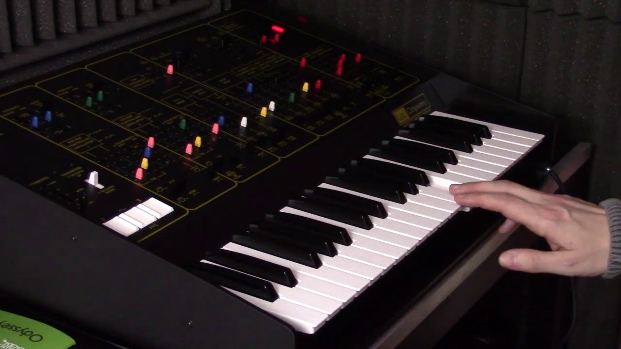 (Arp Odyssey/Fender Rhodes) 