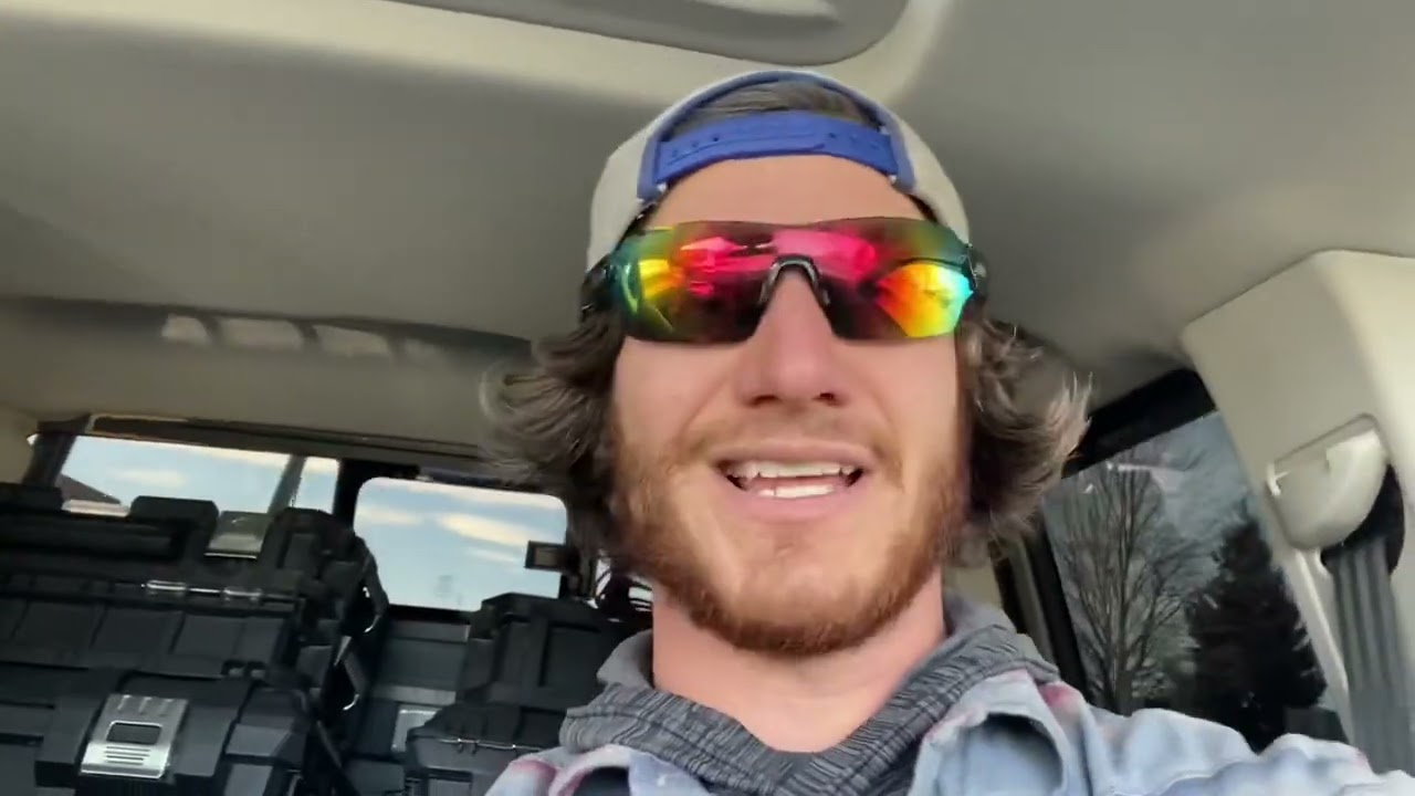 FORD MAVERICK Review as General Contractor. (Maverick vs Ford Transit Van all wheel drive.)