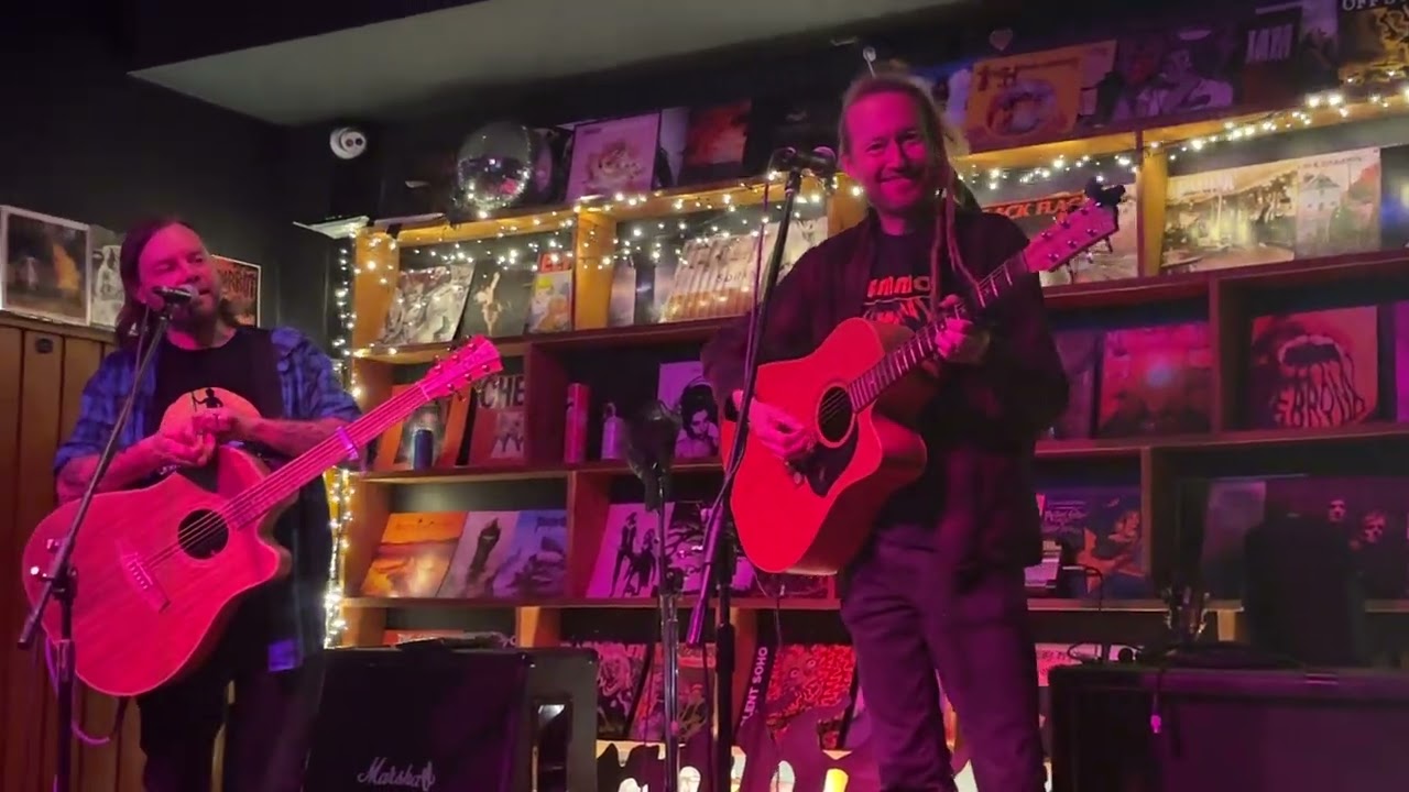 Frenzal Rhomb - Acoustic - Crowbar 2023