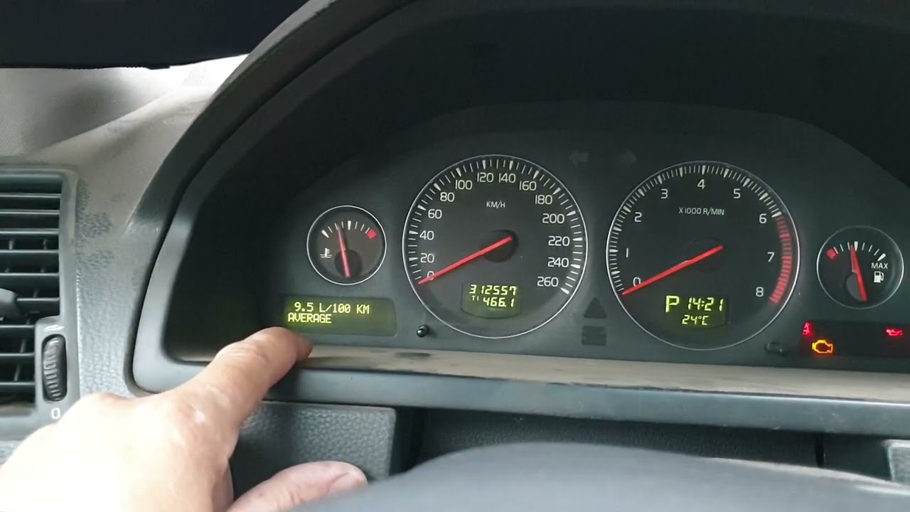 Про расход топлива Volvo xc90 v8