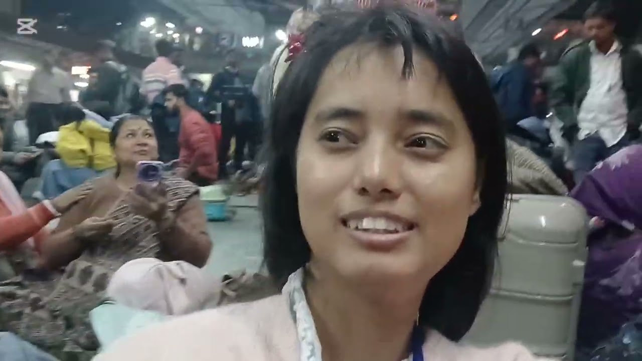 NEPAL TO INDIA TOUR 🇳🇵🇮🇳  PART-1 #TRAVELVLOG #TRAIN #INDIA #NEPAL #FUN