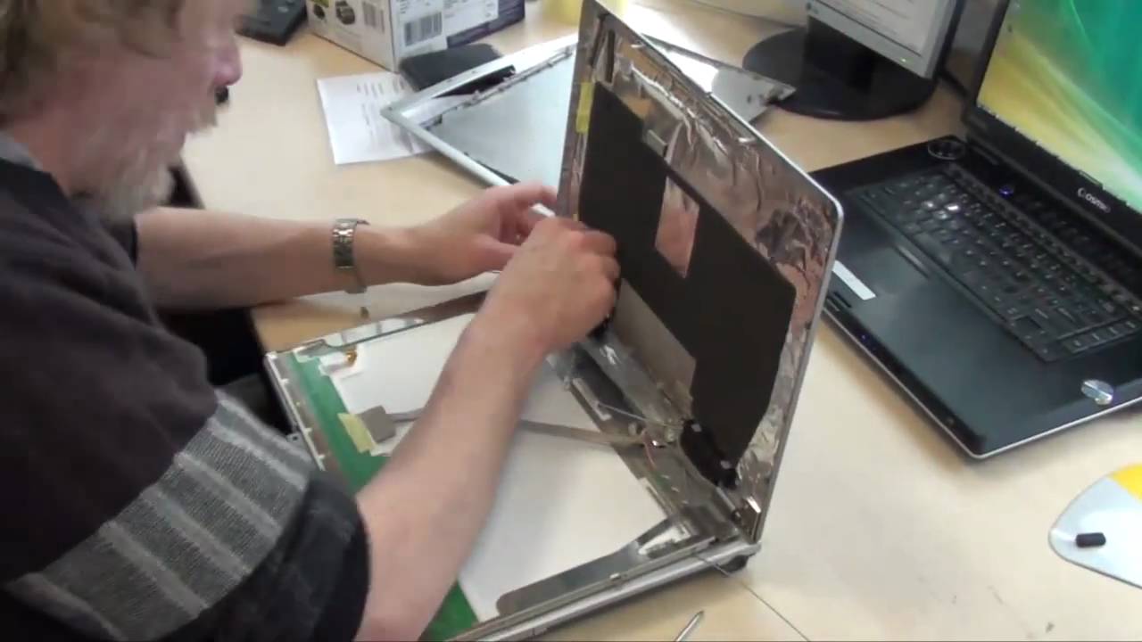 Display Deckel Tausch (Fujitsu Siemens Notebook / Laptop)
