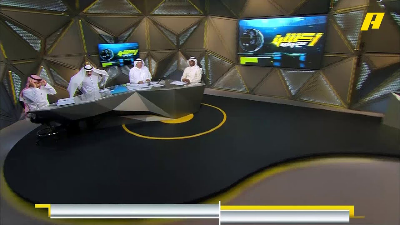عدد من نجوم #الاتفاق السابقين في زيارة للمدرب خليل الزياني للاطمئنان على صحته