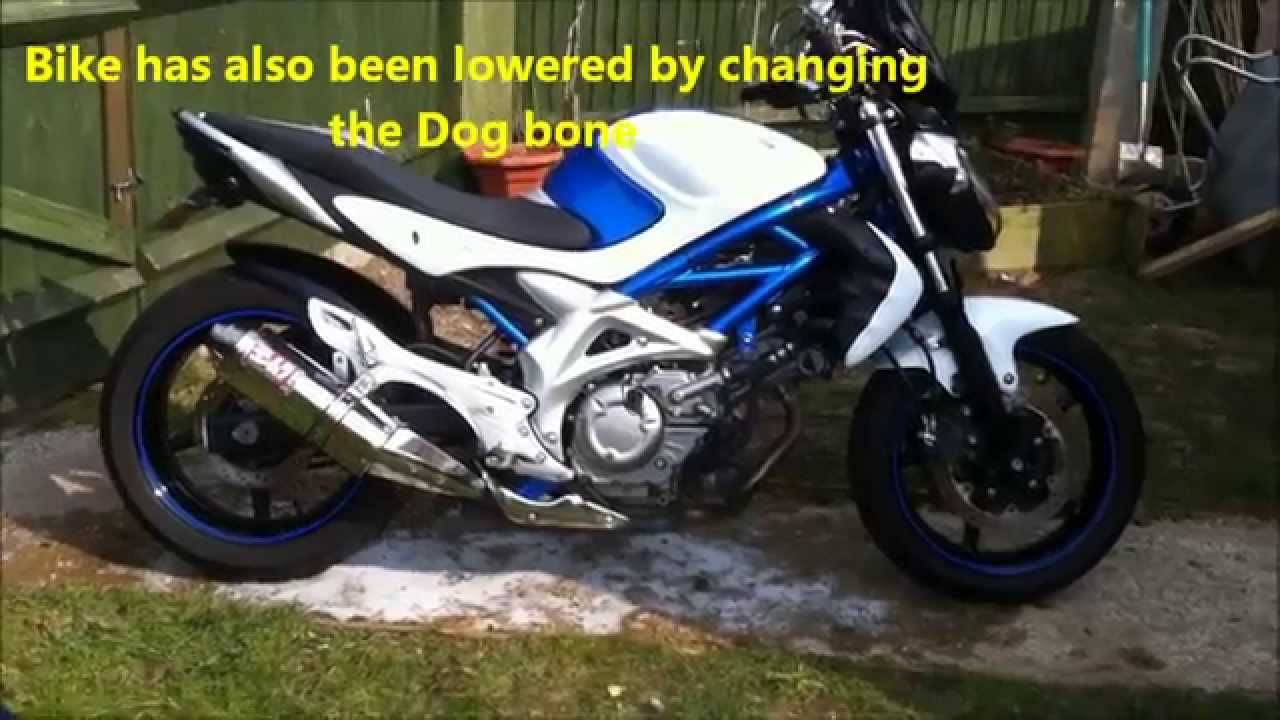 Suzuki SFV 650 Gladius 2009 with MODS Screen, end can, hugger, radiator protector, lowered