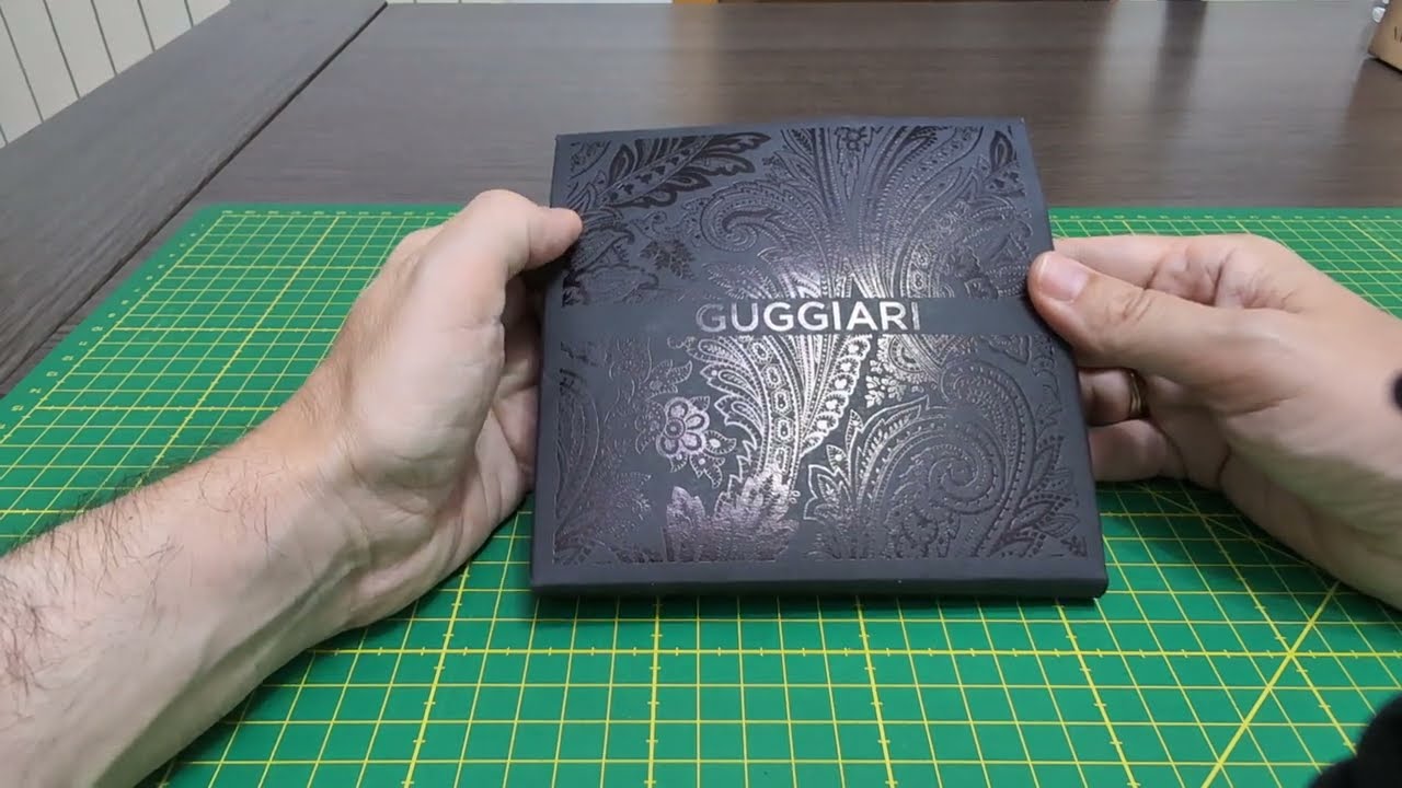 CARTERA GUGGIARI ZEN Con monedero