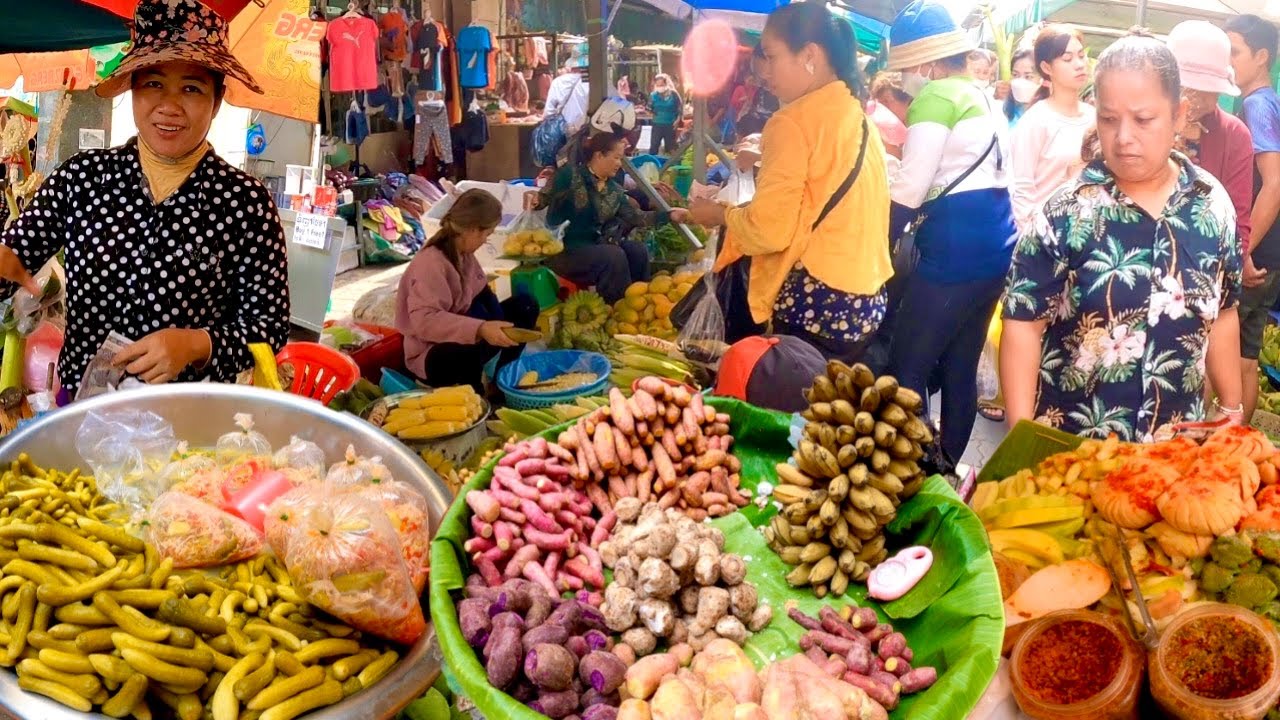 Popular Cambodian street food | Walking tour Phnom Penh wet market Plenty of fresh foods