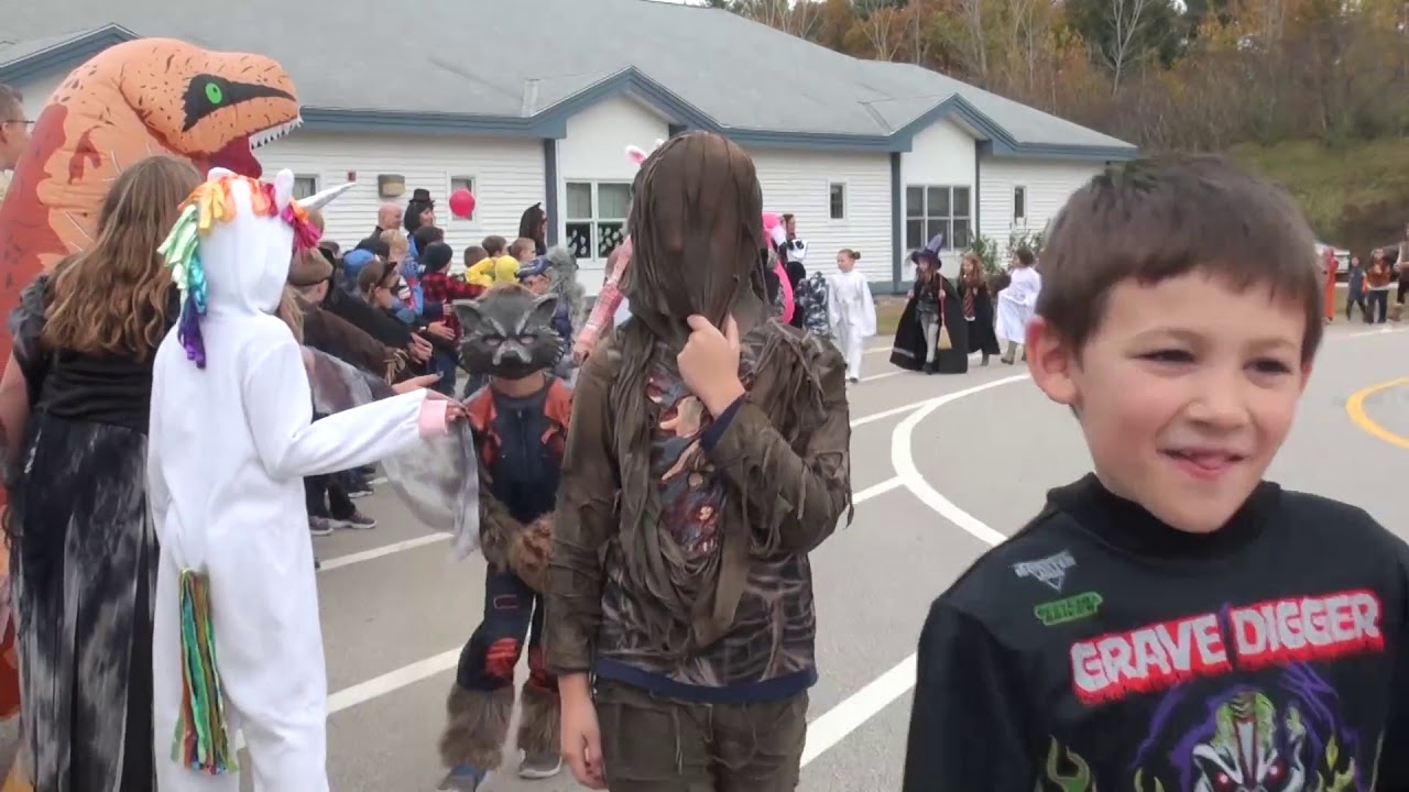 Sandown North Halloween Parade 2018